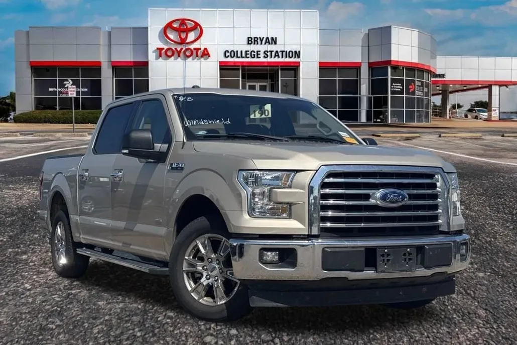 2017 Ford F-150 XLT photo 1