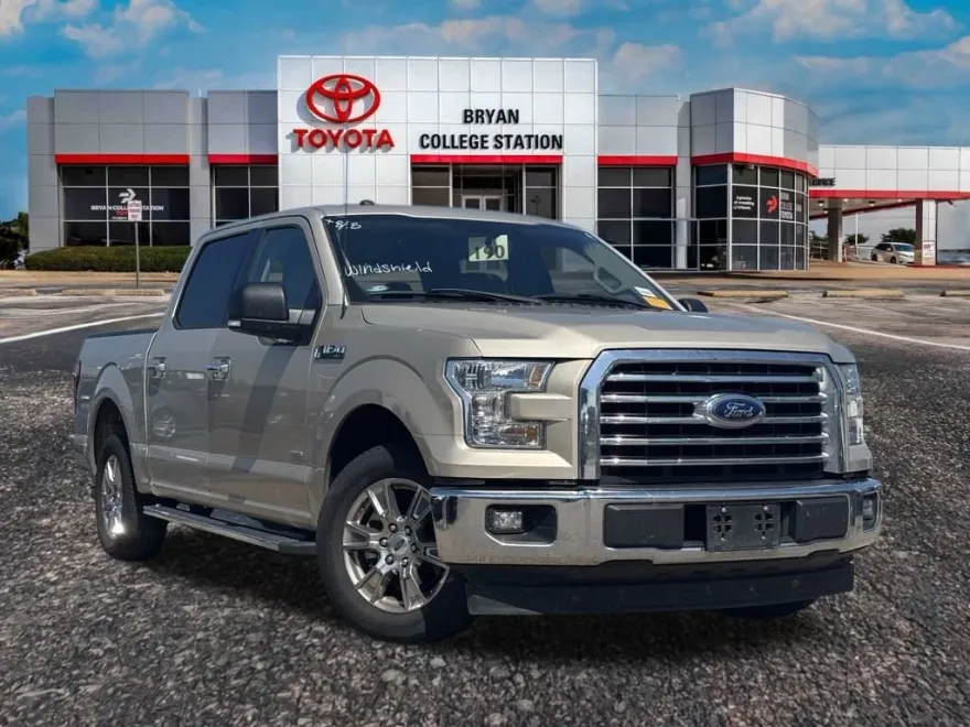 2017 Ford F-150 XLT photo 1