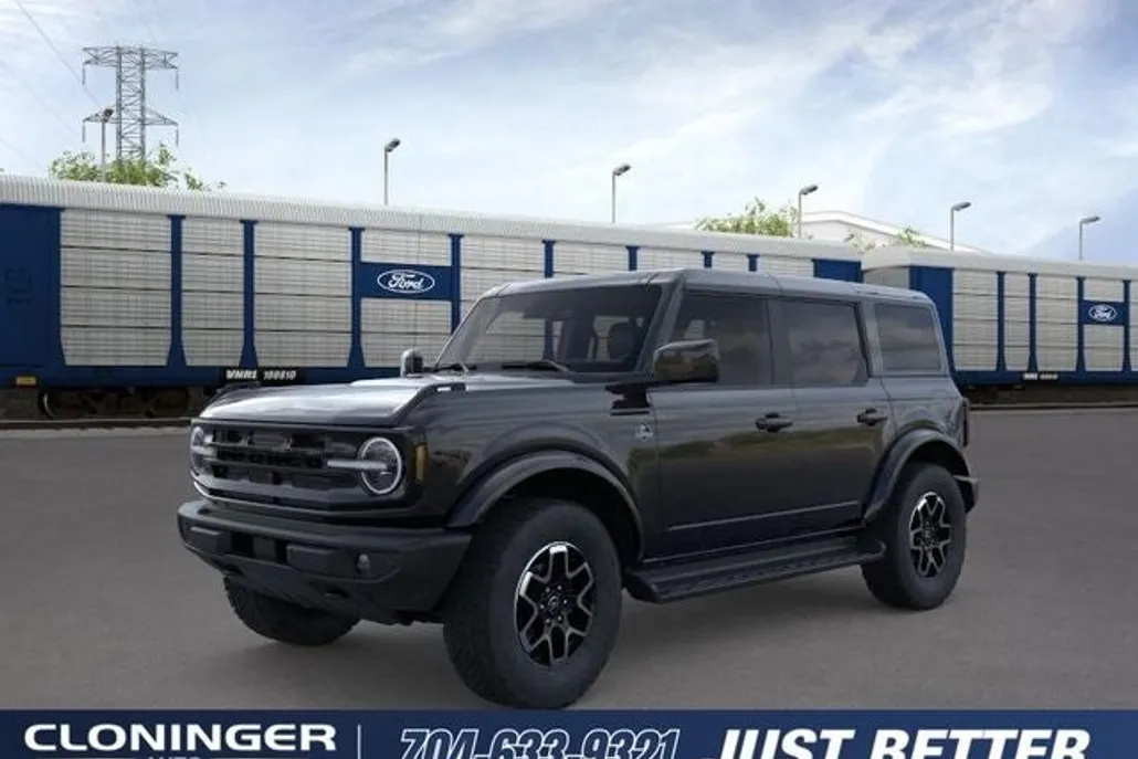2025 Ford Bronco Outer Banks photo 1