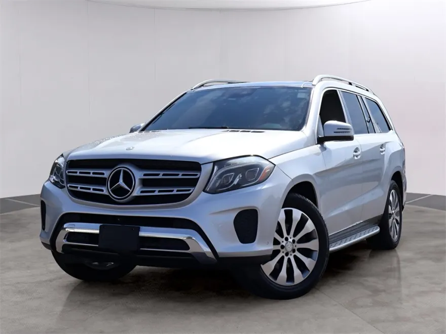 2017 Mercedes Benz GLS 450 4MATIC photo 1