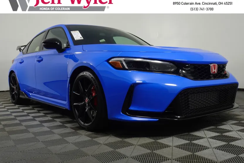 2025 Honda Civic Type R photo 1