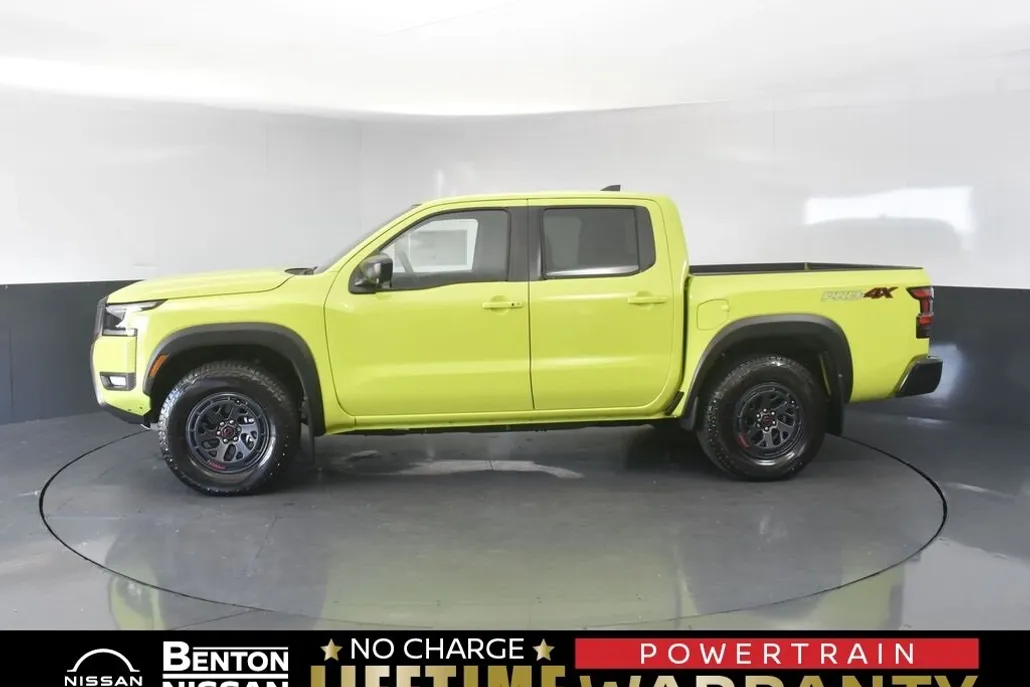 2026 Nissan Frontier PRO-4X photo 1