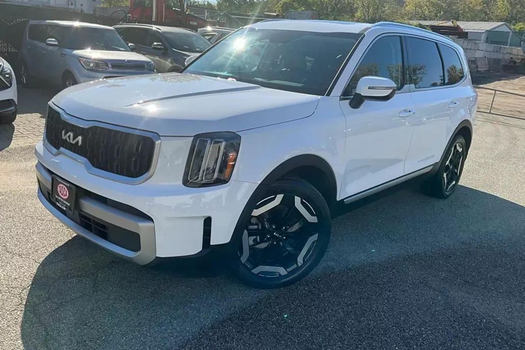 2023 Kia Telluride EX X-Line photo 1