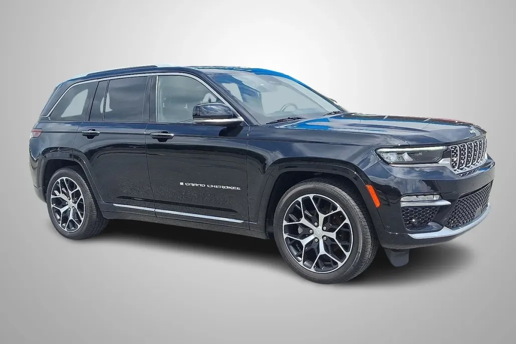 2023 Jeep Grand Cherokee Summit Reserve photo 1