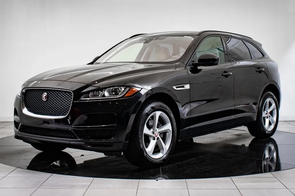 2018 Jaguar F-PACE Premium photo 1