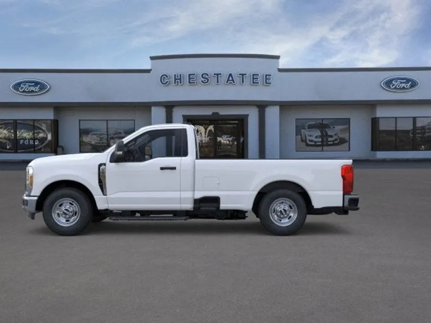 2025 Ford F-250 photo 1