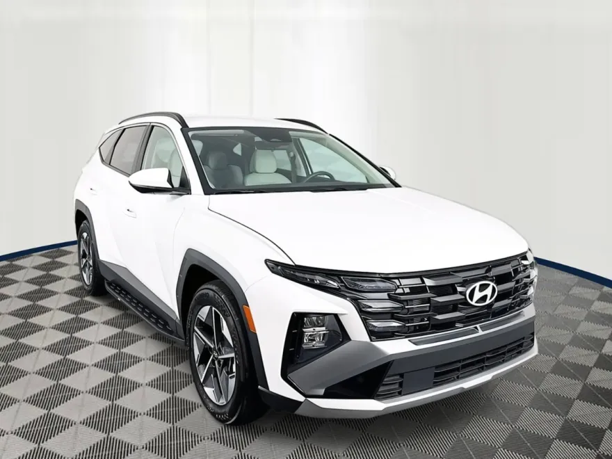 2025 Hyundai Tucson SEL photo 1