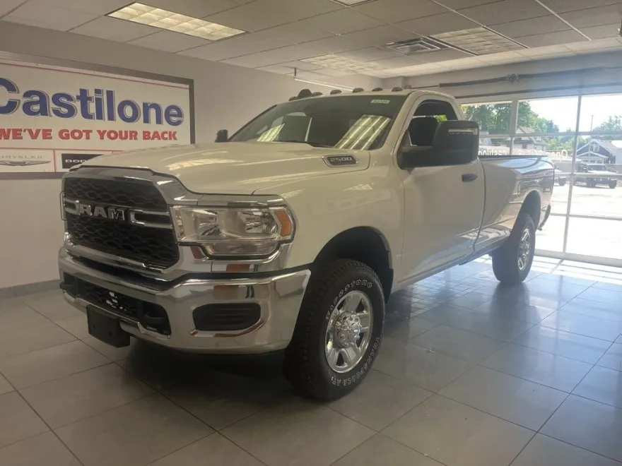 2024 Ram 2500 Tradesman photo 1