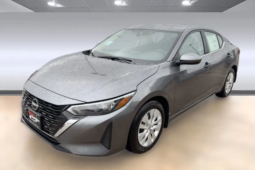 2025 Nissan Sentra S photo 1