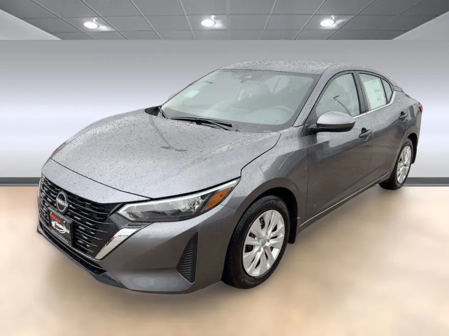 2025 Nissan Sentra S photo 1