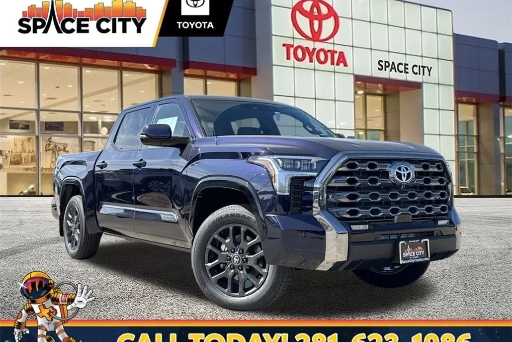 2025 Toyota Tundra Platinum photo 1