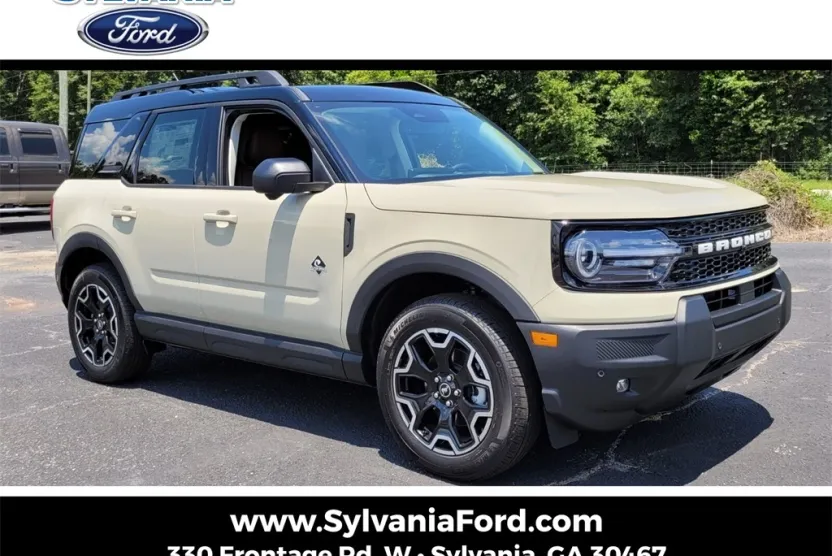 2025 Ford Bronco Sport Outer Banks photo 1