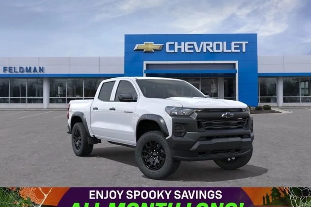 2026 Chevrolet Colorado Trail Boss photo 1