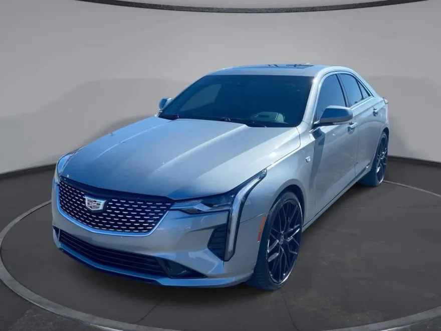 2024 Cadillac CT4 Luxury photo 1