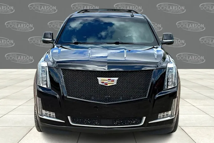 2020 Cadillac Escalade Platinum photo 1