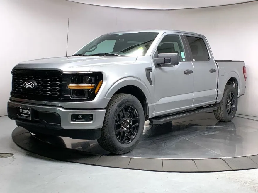 2025 Ford F-150 STX photo 1