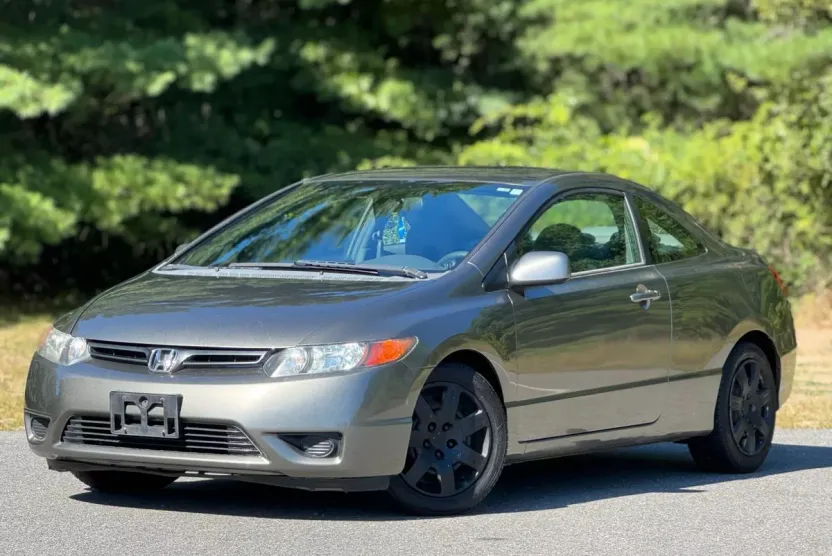 2006 Honda Civic LX photo 1