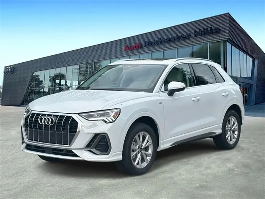 2025 Audi Q3 S line Premium photo 1