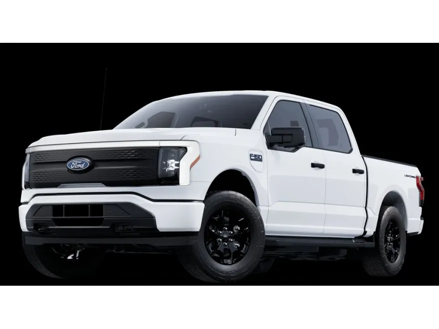 2025 Ford F-150 Lightning XLT photo 1