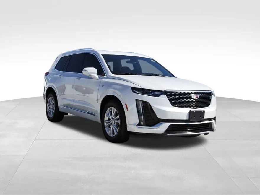 2023 Cadillac XT6 Luxury photo 1