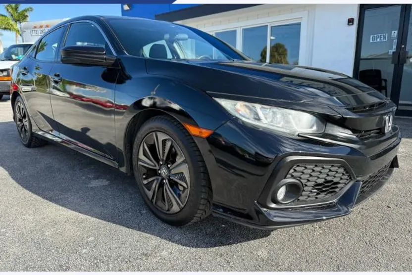 2018 Honda Civic EX photo 1