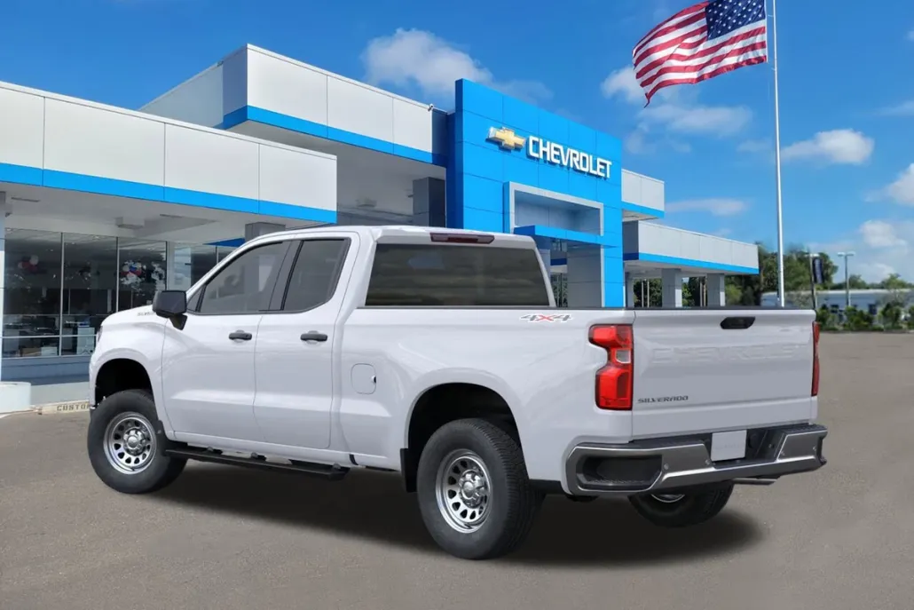 2026 Chevrolet Silverado 1500 photo 1