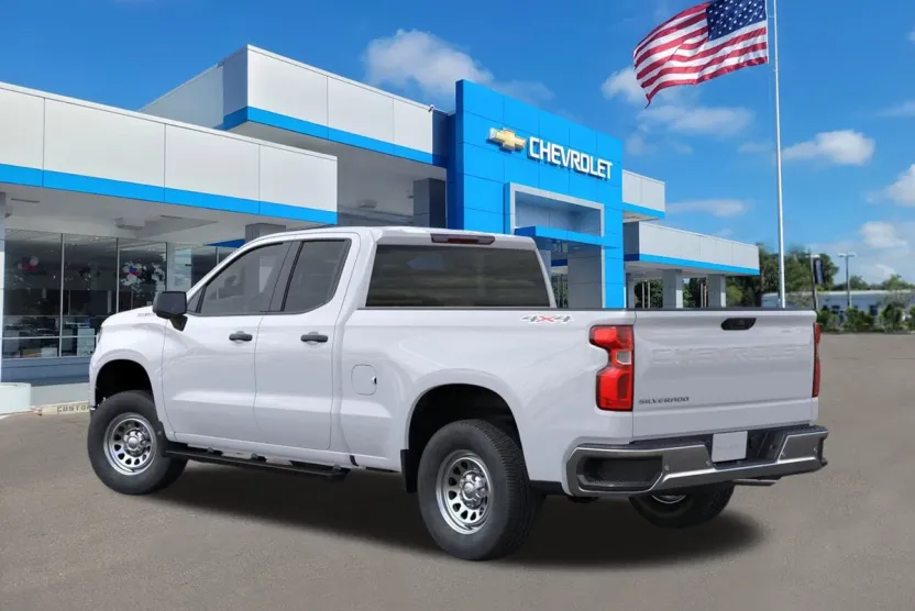 2026 Chevrolet Silverado 1500 photo 1