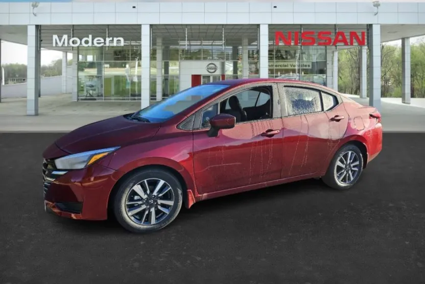 2025 Nissan Versa SV photo 1