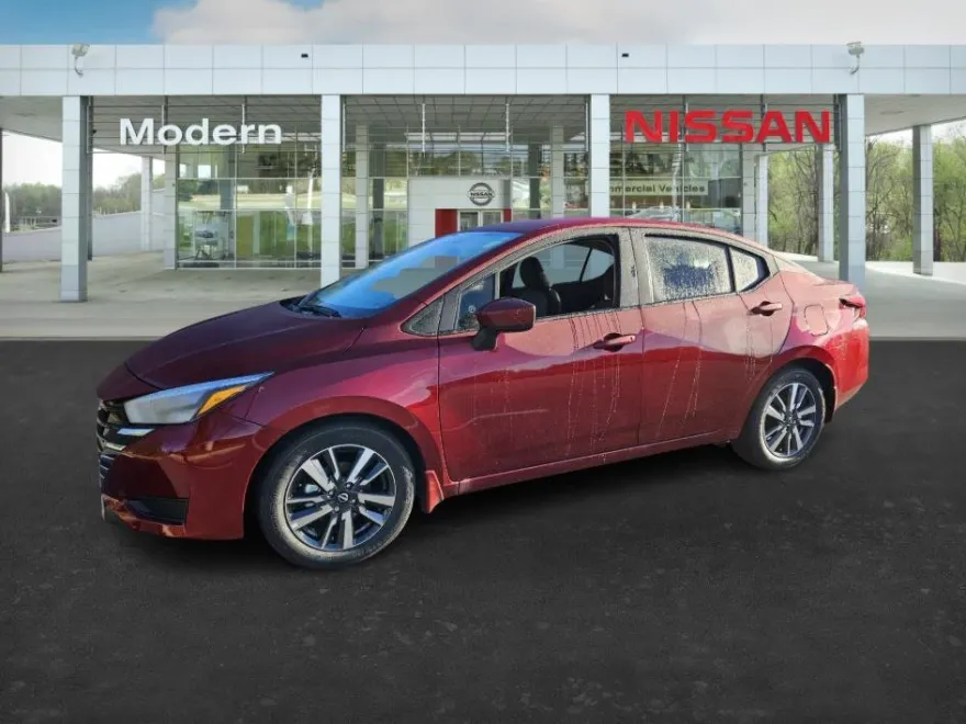 2025 Nissan Versa SV photo 1