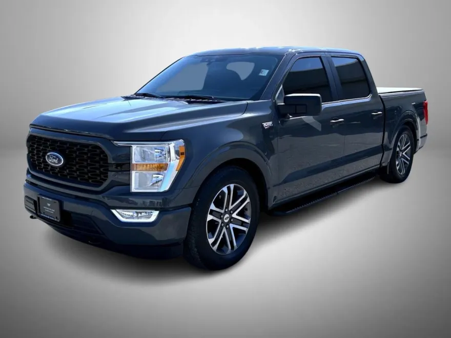 2021 Ford F-150 XL photo 1
