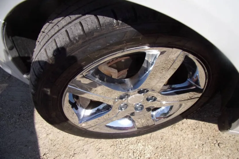 2012 Chevrolet Malibu 1LT photo 1