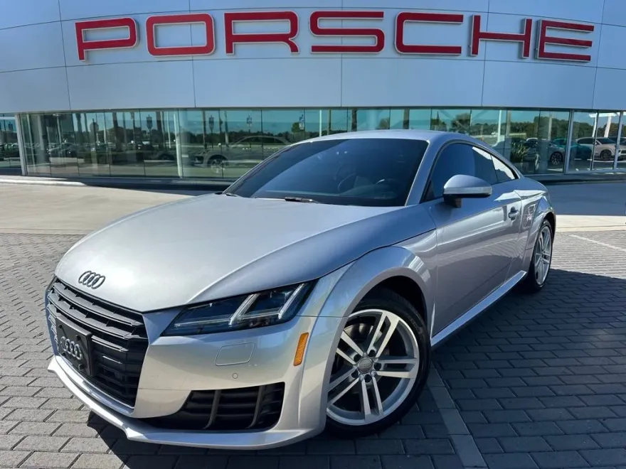2016 Audi TT 2.0T Quattro photo 1