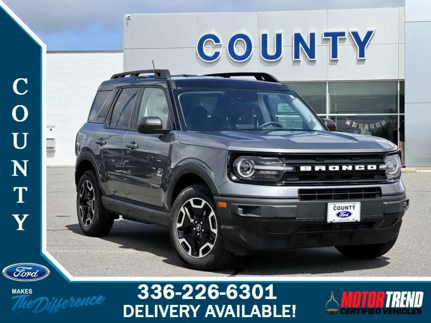 2022 Ford Bronco Sport Outer Banks photo 1