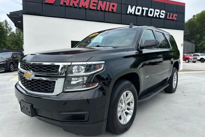 2017 Gmc Yukon XL SLT photo 1