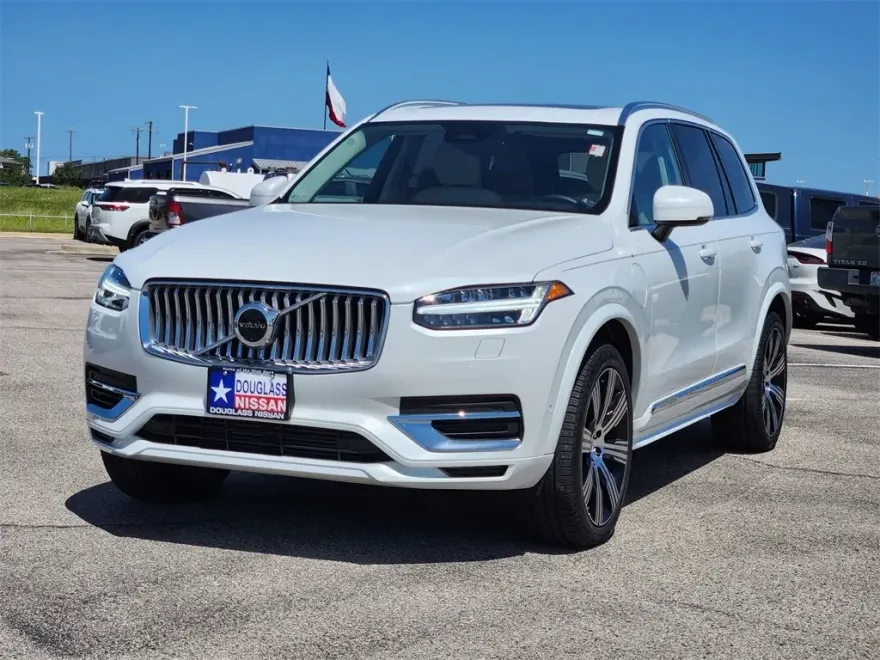 2024 Volvo XC90 Recharge T8 Plus photo 1