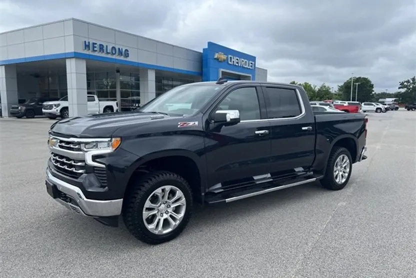 2024 Chevrolet Silverado 1500 LTZ photo 1