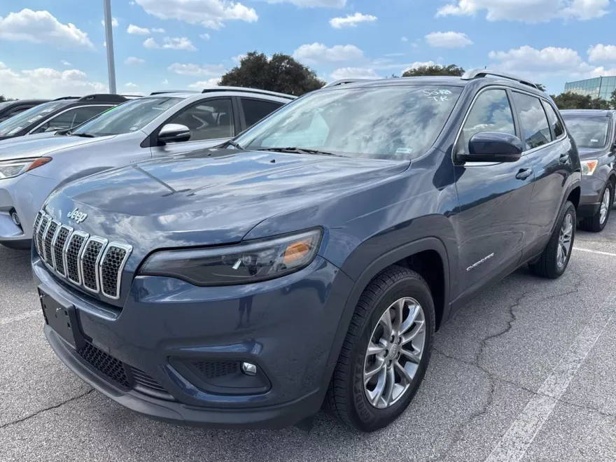 2020 Jeep Cherokee Latitude photo 1