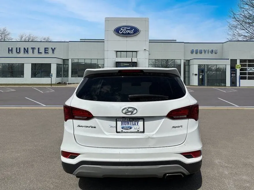 2018 Hyundai Santa Fe Sport Base photo 1