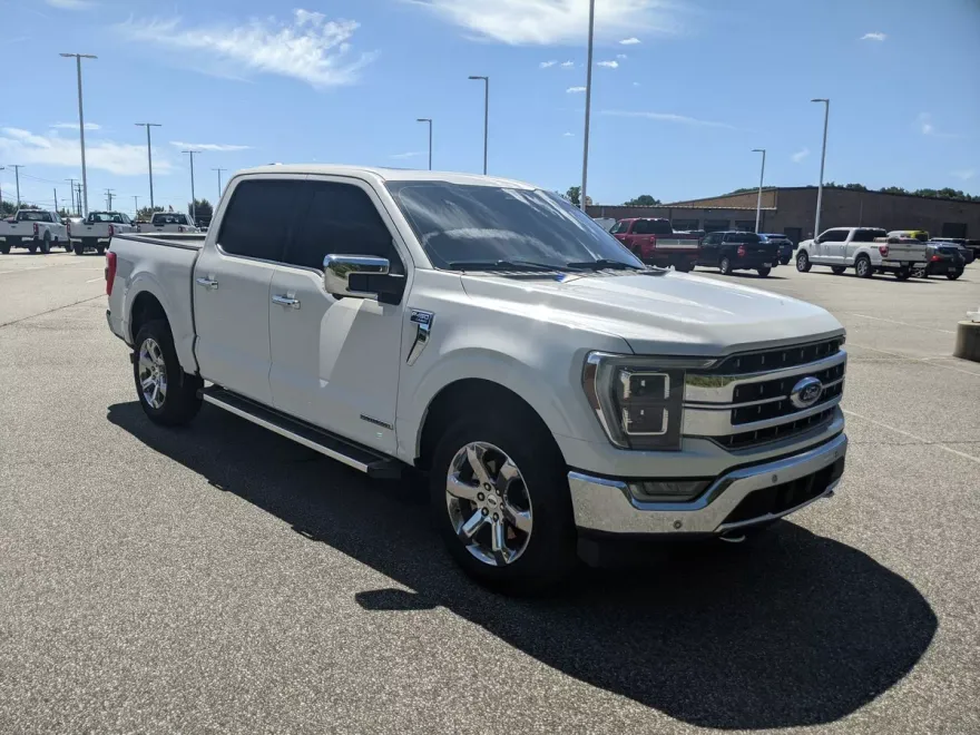 2023 Ford F-150 Lariat photo 1