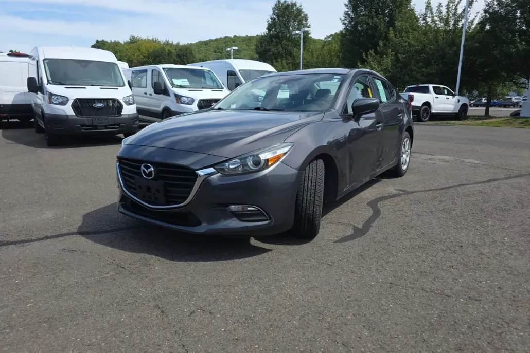 2018 Mazda Mazda3 Sport Sedan photo 1