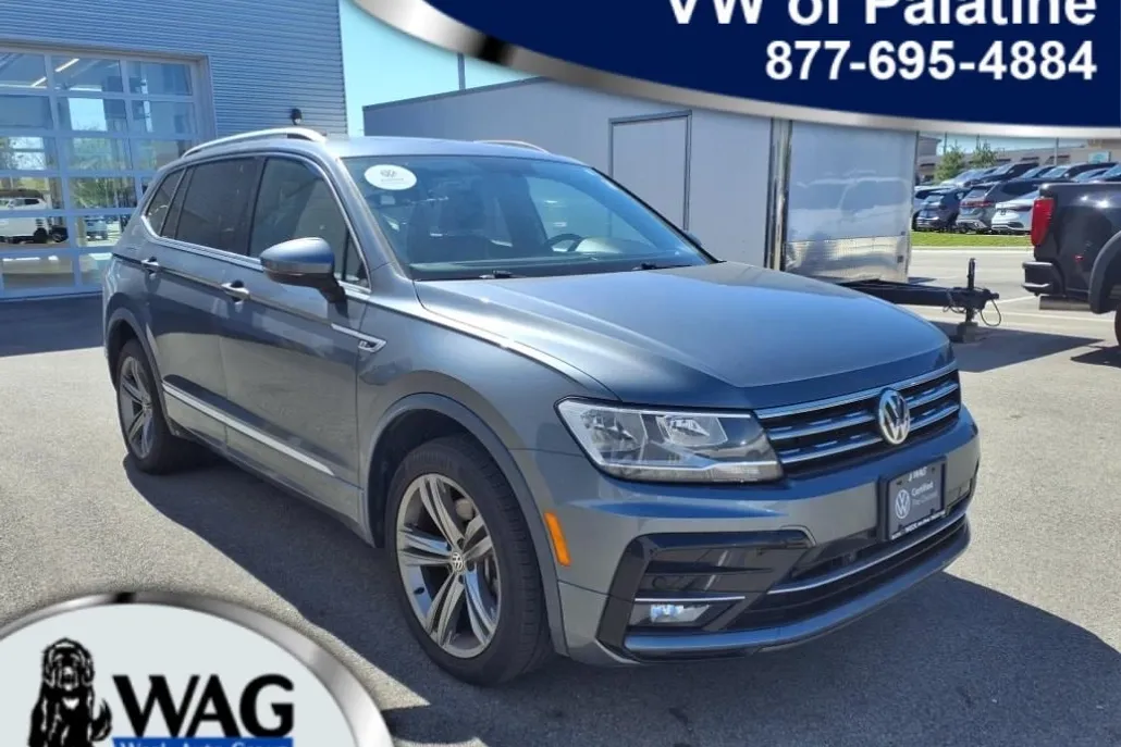 2019 Volkswagen Tiguan SEL R-Line photo 1