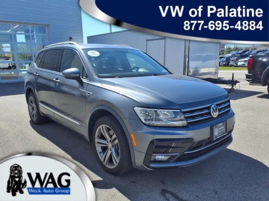 2019 Volkswagen Tiguan SEL R-Line photo 1
