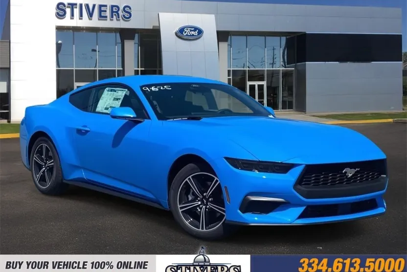 2025 Ford Mustang EcoBoost photo 1