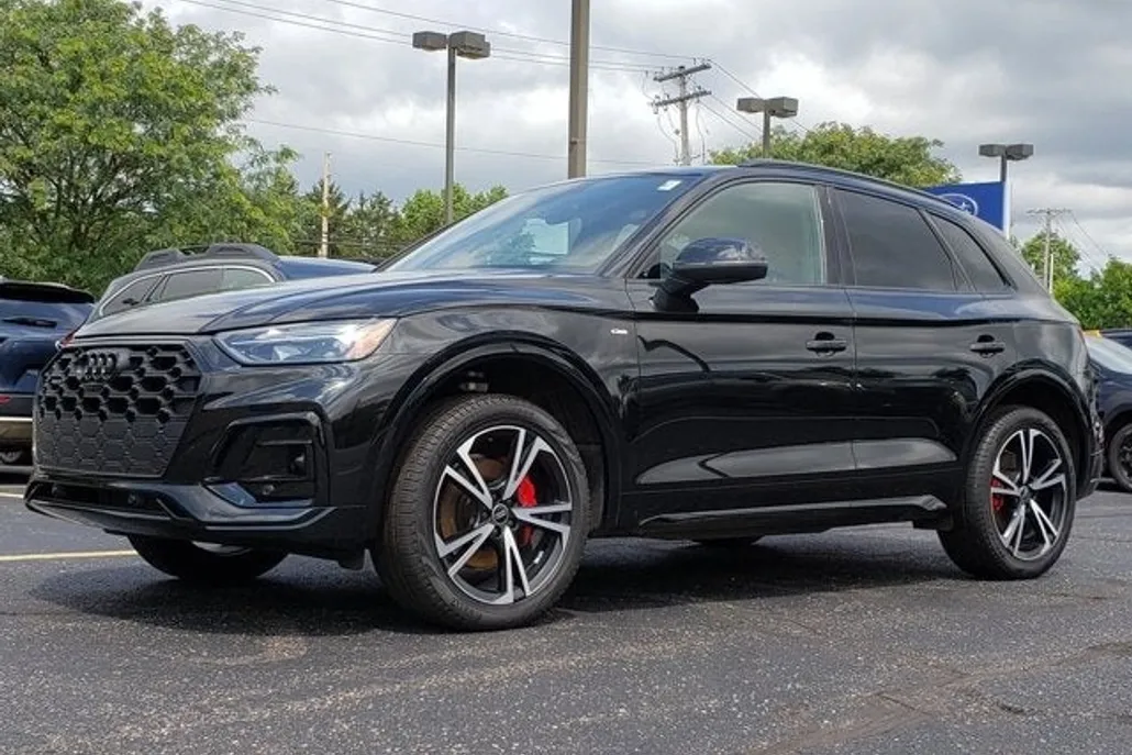 2025 Audi Q5 S line Premium Plus photo 1
