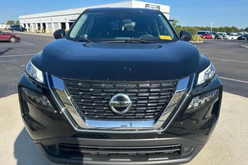 2021 Nissan Rogue S photo 1