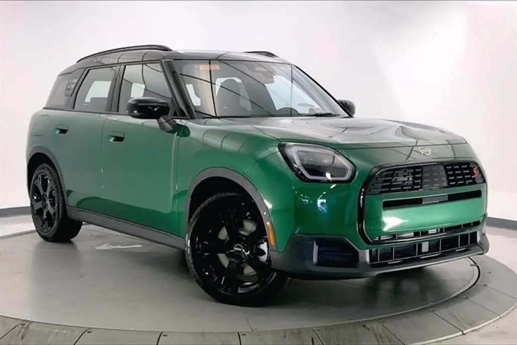 2026 Mini Countryman ALL4 Signature photo 1