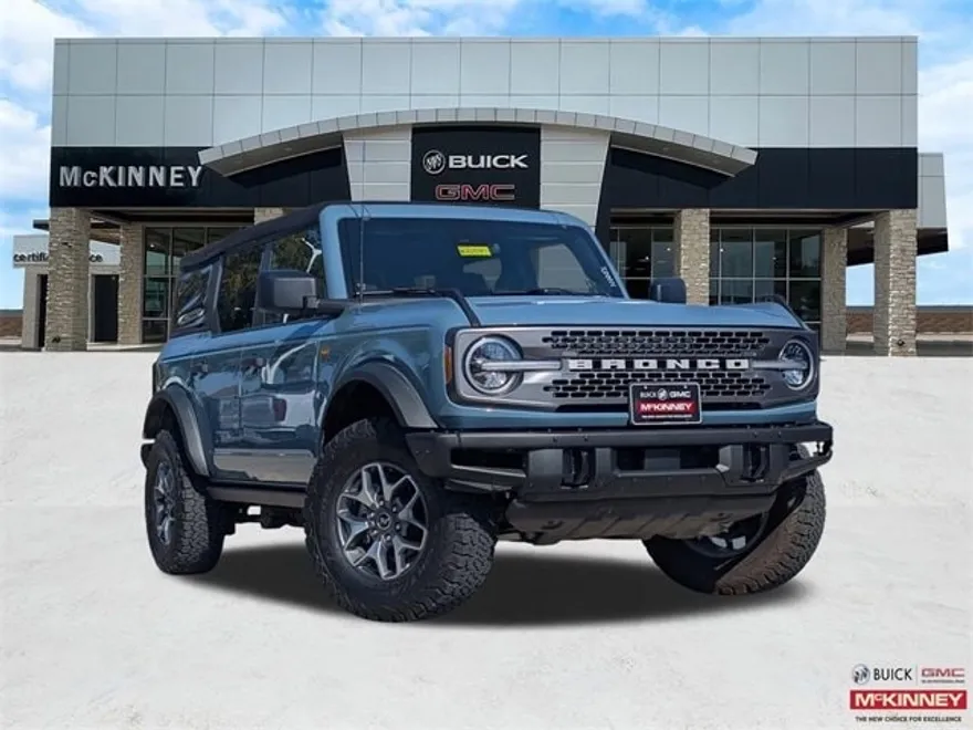 2022 Ford Bronco Badlands photo 1