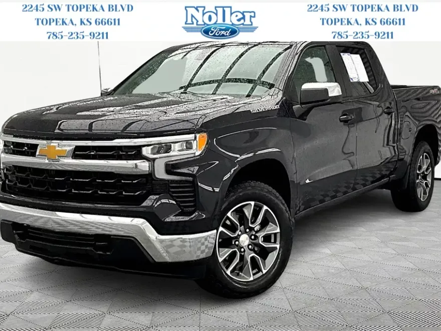 2024 Chevrolet Silverado 1500 LT photo 1