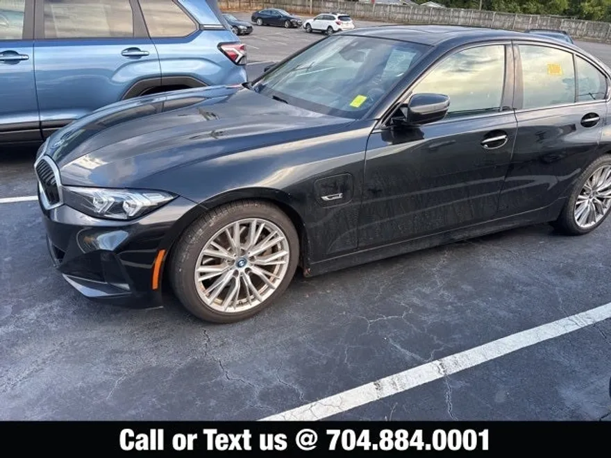 2023 Bmw 330e photo 1