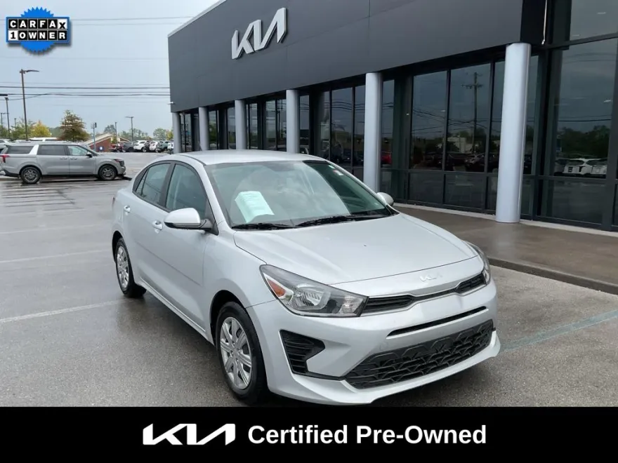 2023 Kia Rio LX photo 1